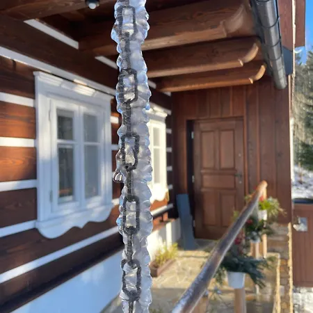 Chaloupka Apartment